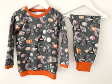 Load image into Gallery viewer, Autumn Pumpkins Baby &amp; Children&#39;s Jumper • READY TO SHIP • 12-18 Months •
